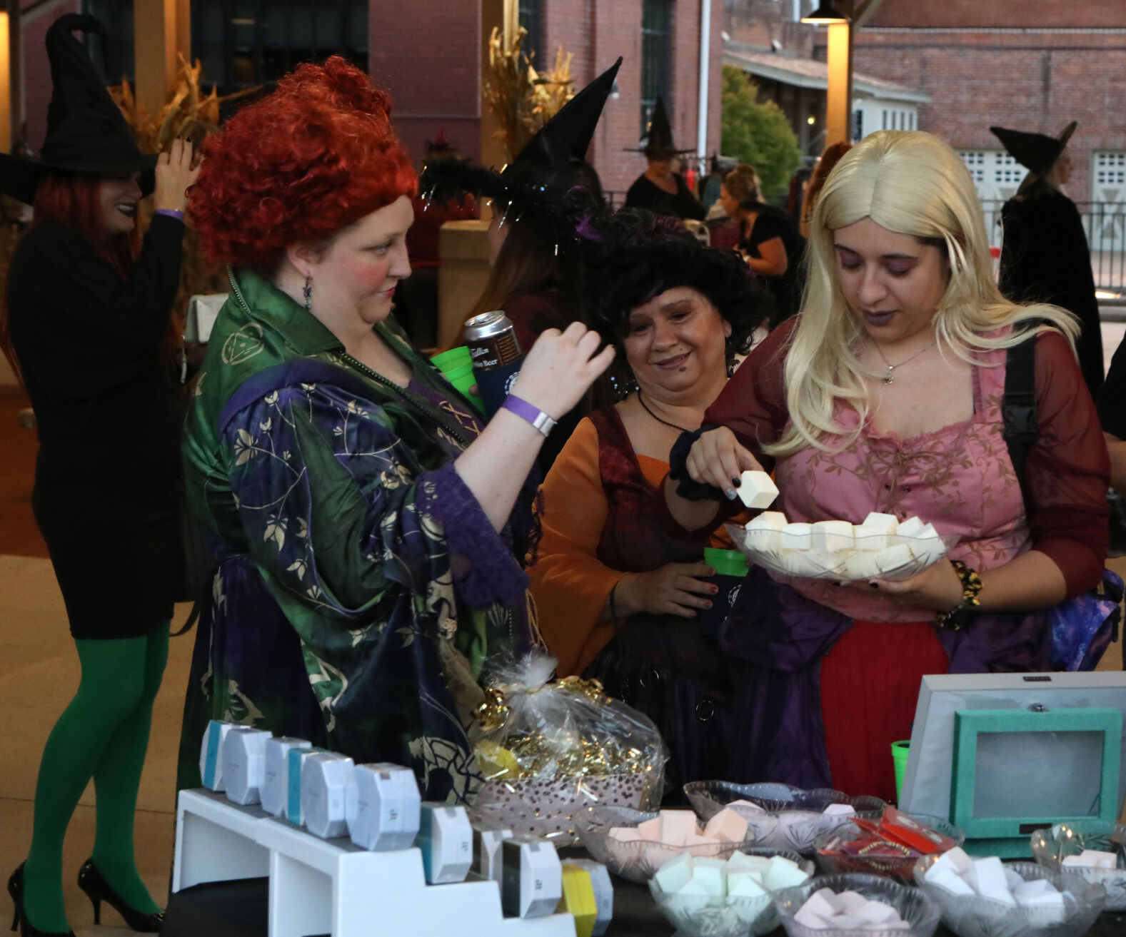 Abby Klahn, Faith Schulte and Monica Mendez shop